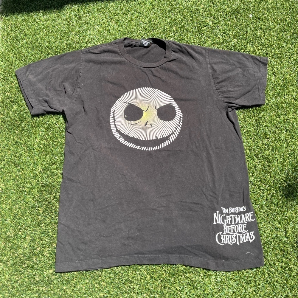 VTG 00’s Nightmare Before Christmas Faded Black Tee - Picture 1 of 5